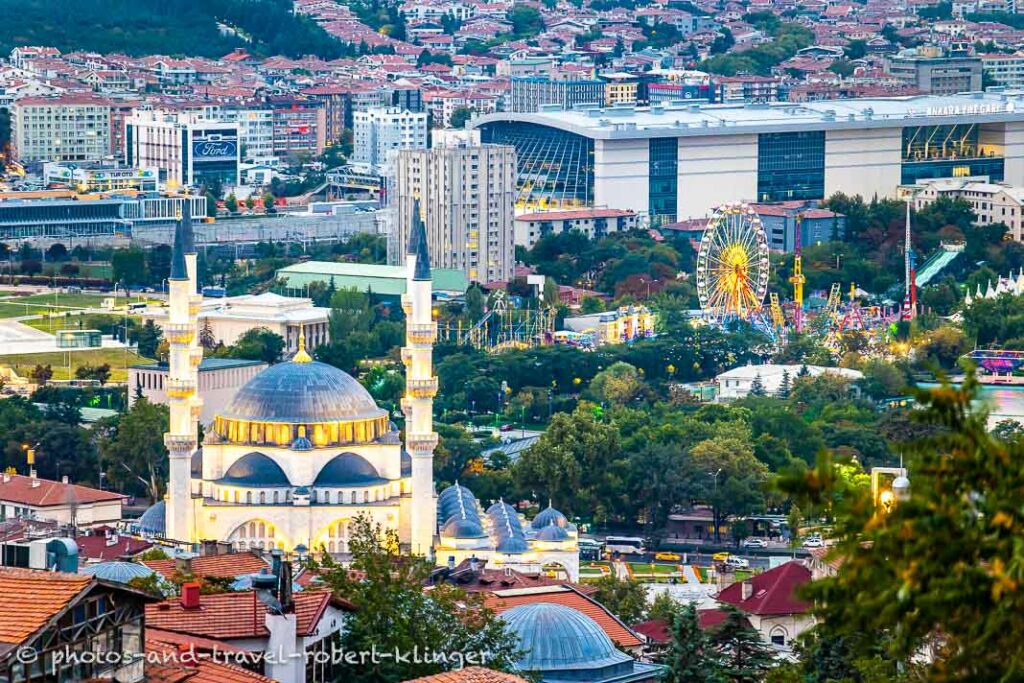 Ulus İtfaiye Meydanı Camisi mosque in Ankara